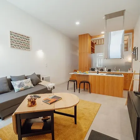 Apartment Riverside Loft By Homing *